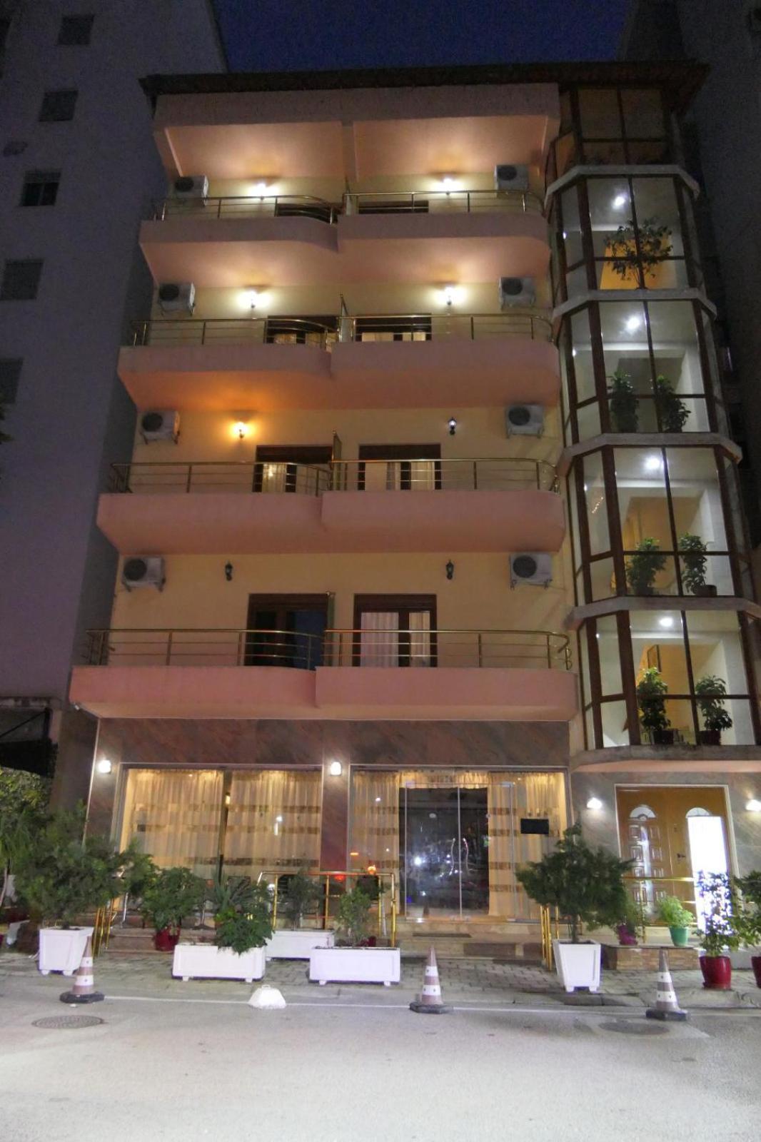 Hotel Edland Vlorë Exterior foto